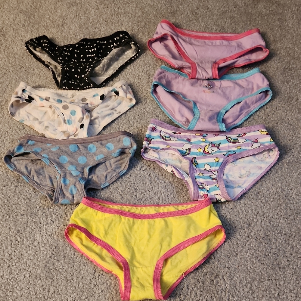 7 underwear, Size 6, free with 3+ bundle